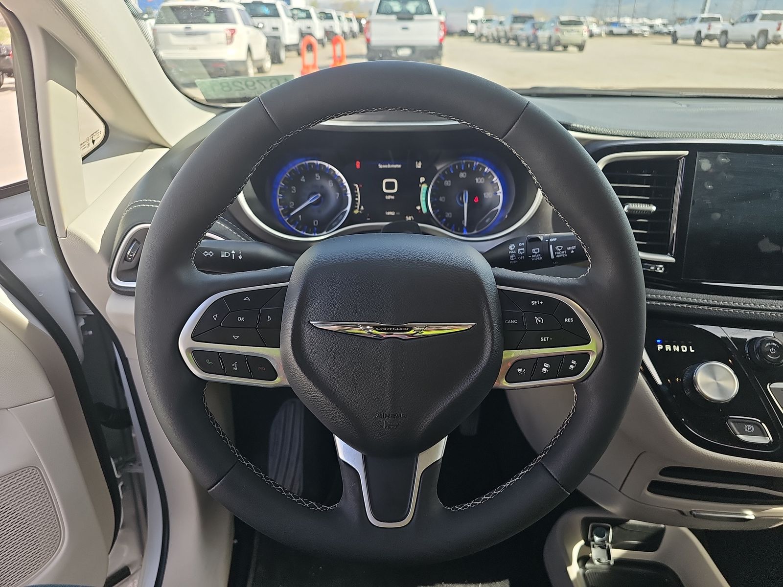 2024 Chrysler Pacifica Touring L FWD