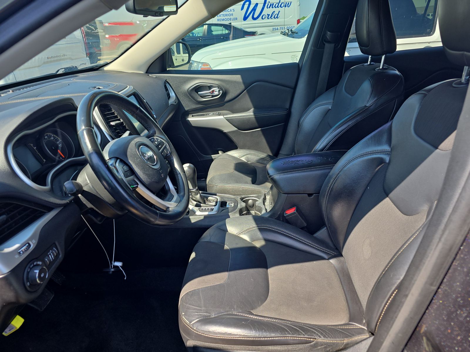 2018 Jeep Cherokee Latitude Plus FWD