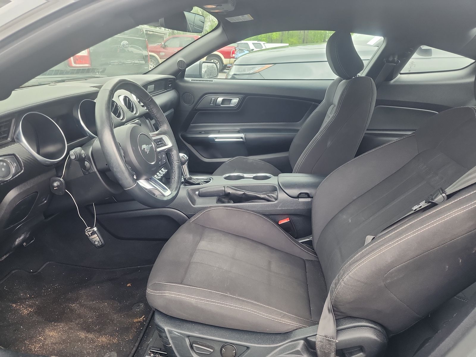 2022 Ford Mustang EcoBoost RWD