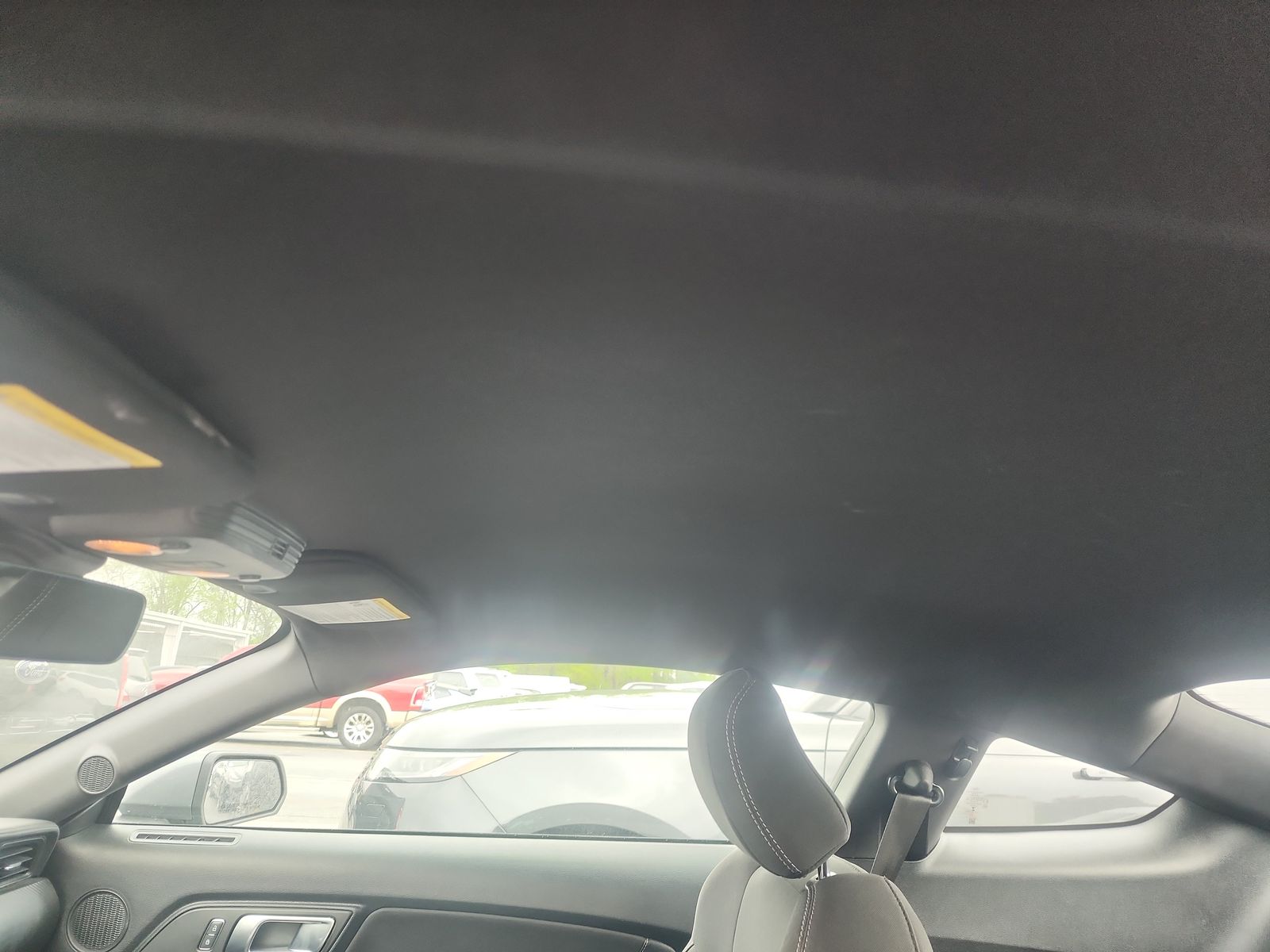 2022 Ford Mustang EcoBoost RWD