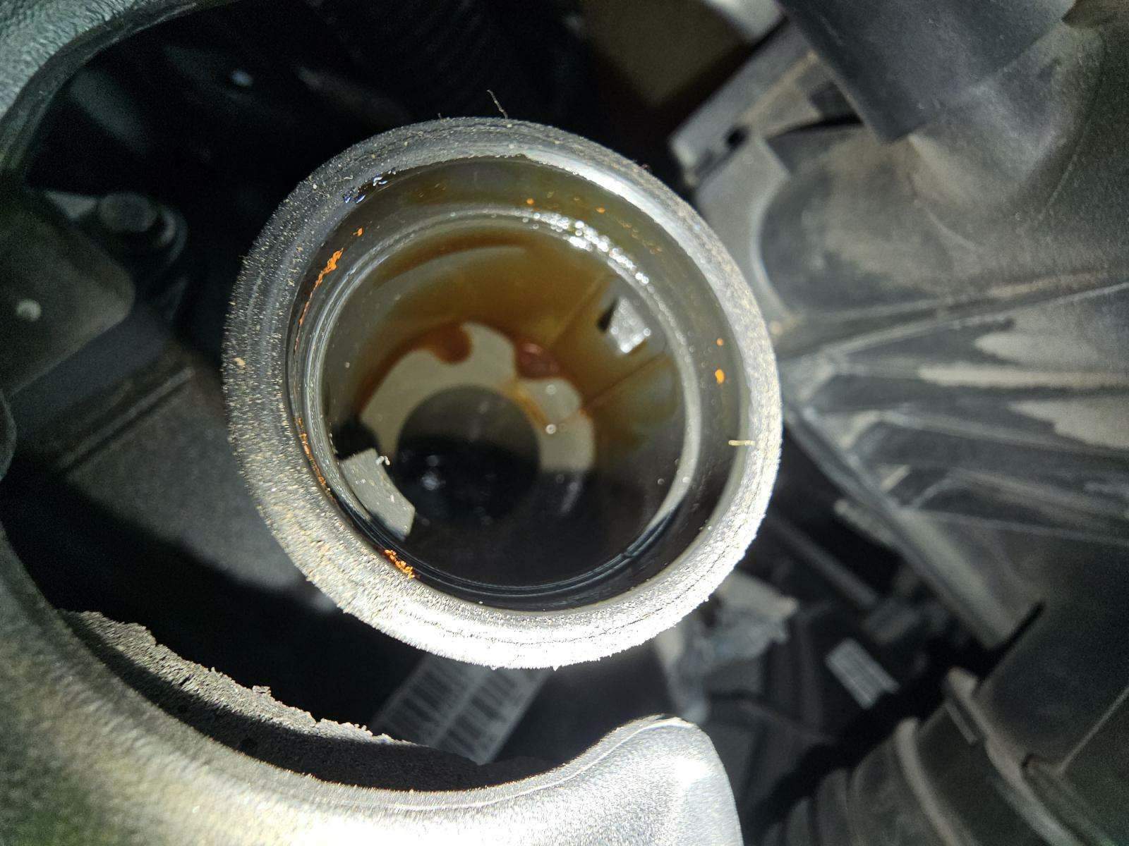 2013 Dodge Challenger SXT RWD