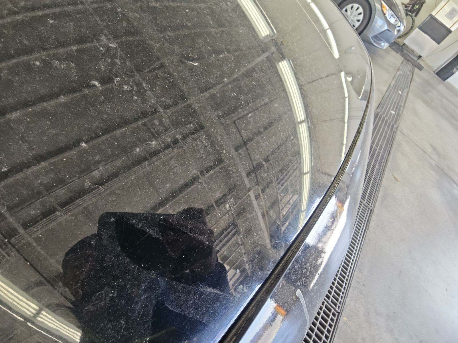 2013 Dodge Challenger SXT RWD