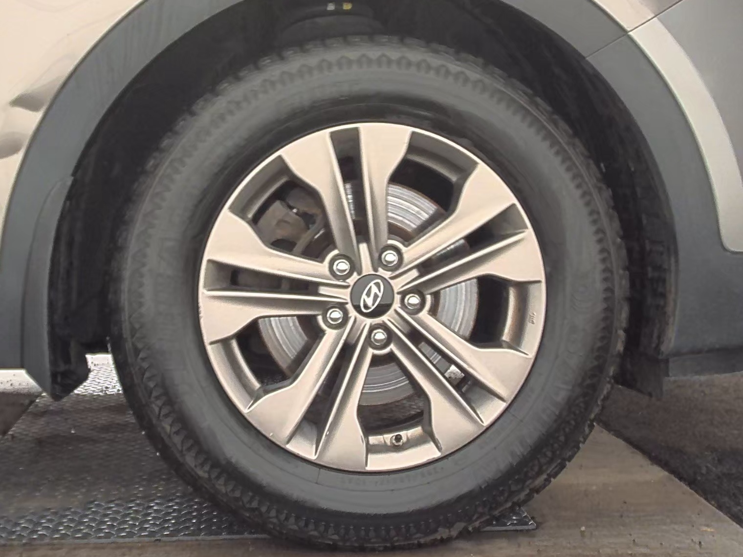 2016 Hyundai Santa Fe Sport Base AWD