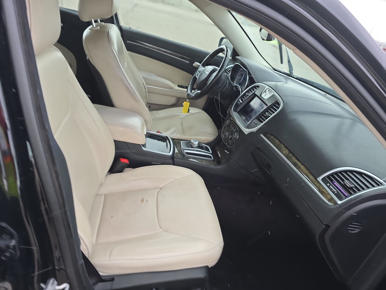 2017 Chrysler 300 C RWD