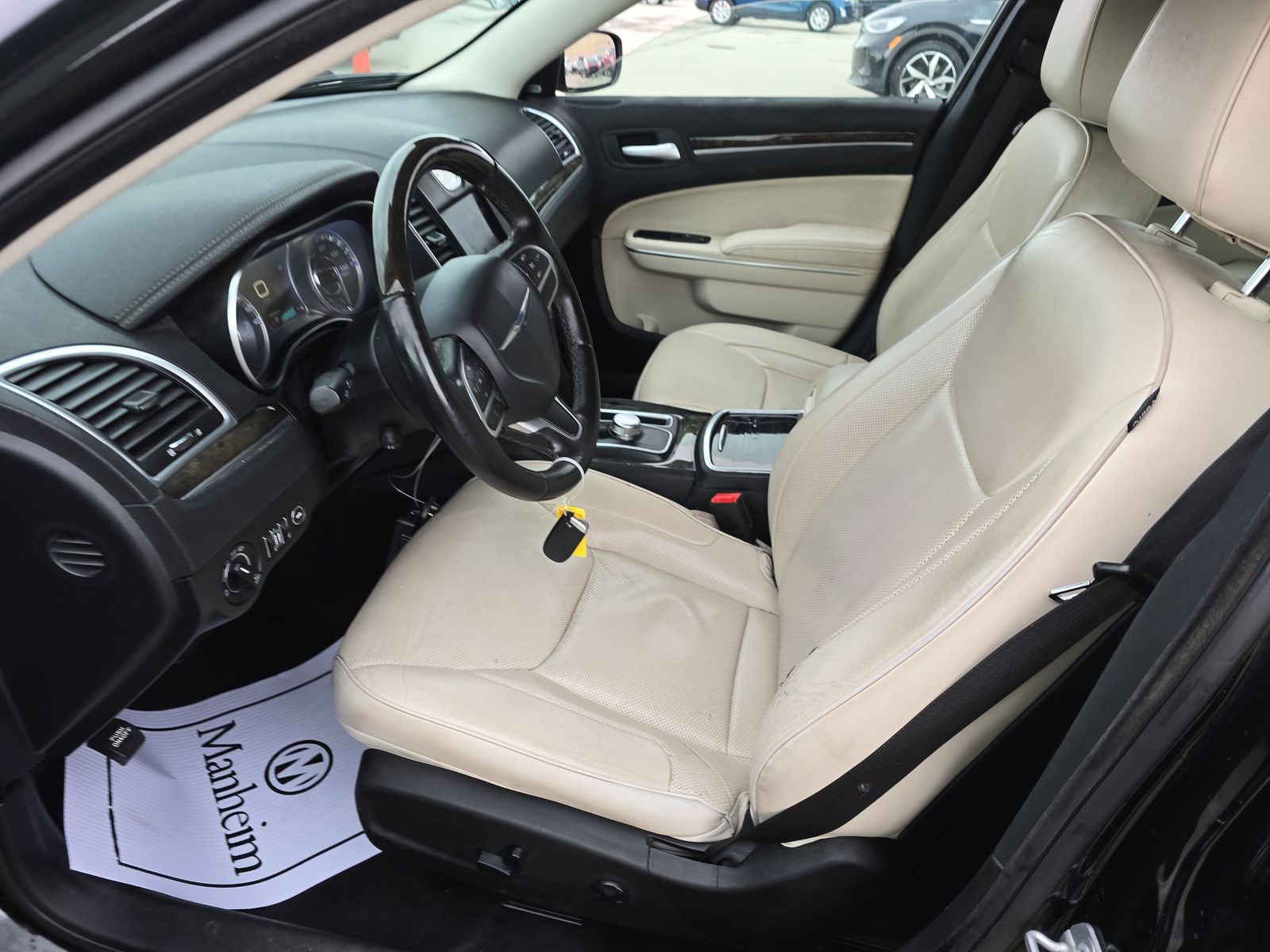 2017 Chrysler 300 C RWD