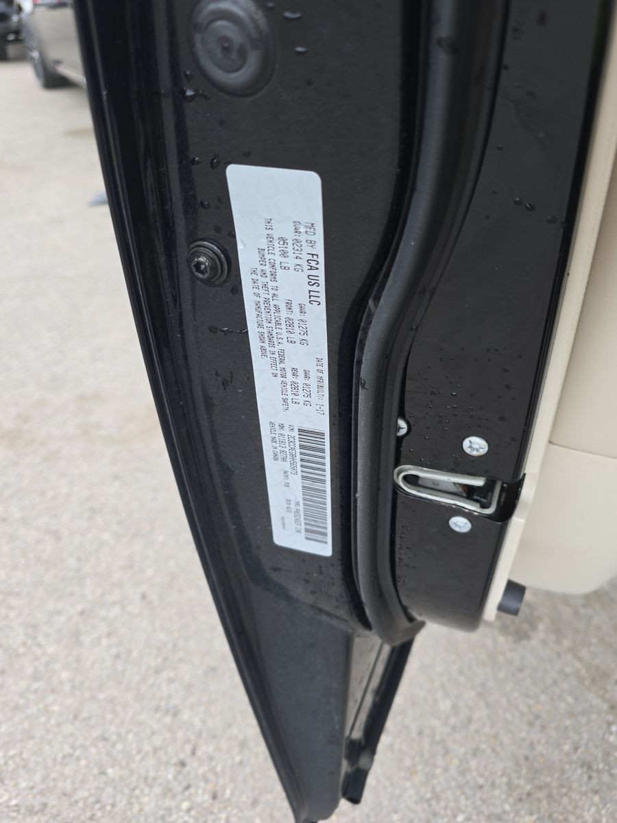 2017 Chrysler 300 C RWD