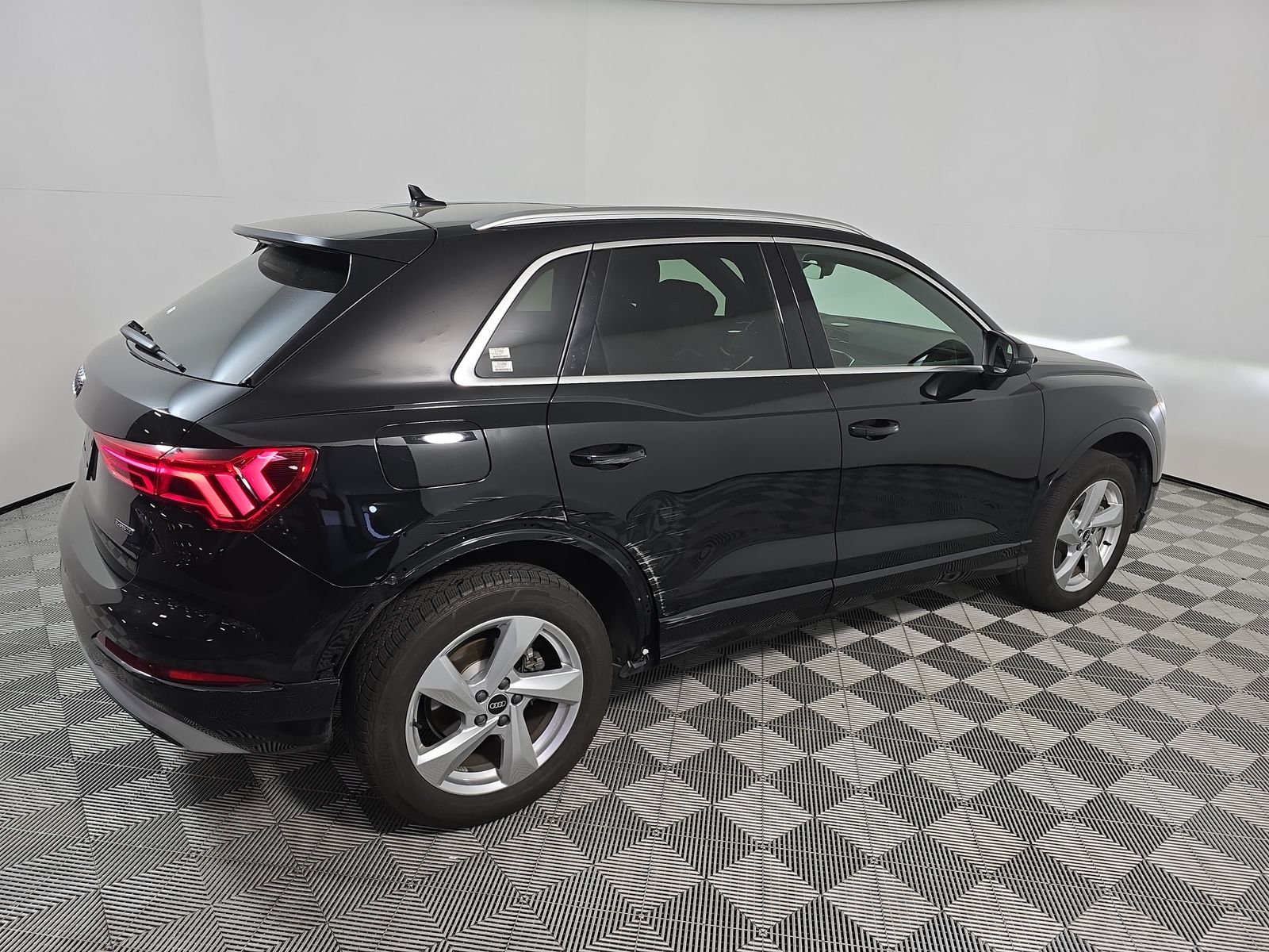 2022 Audi Q3 2.0T Premium AWD