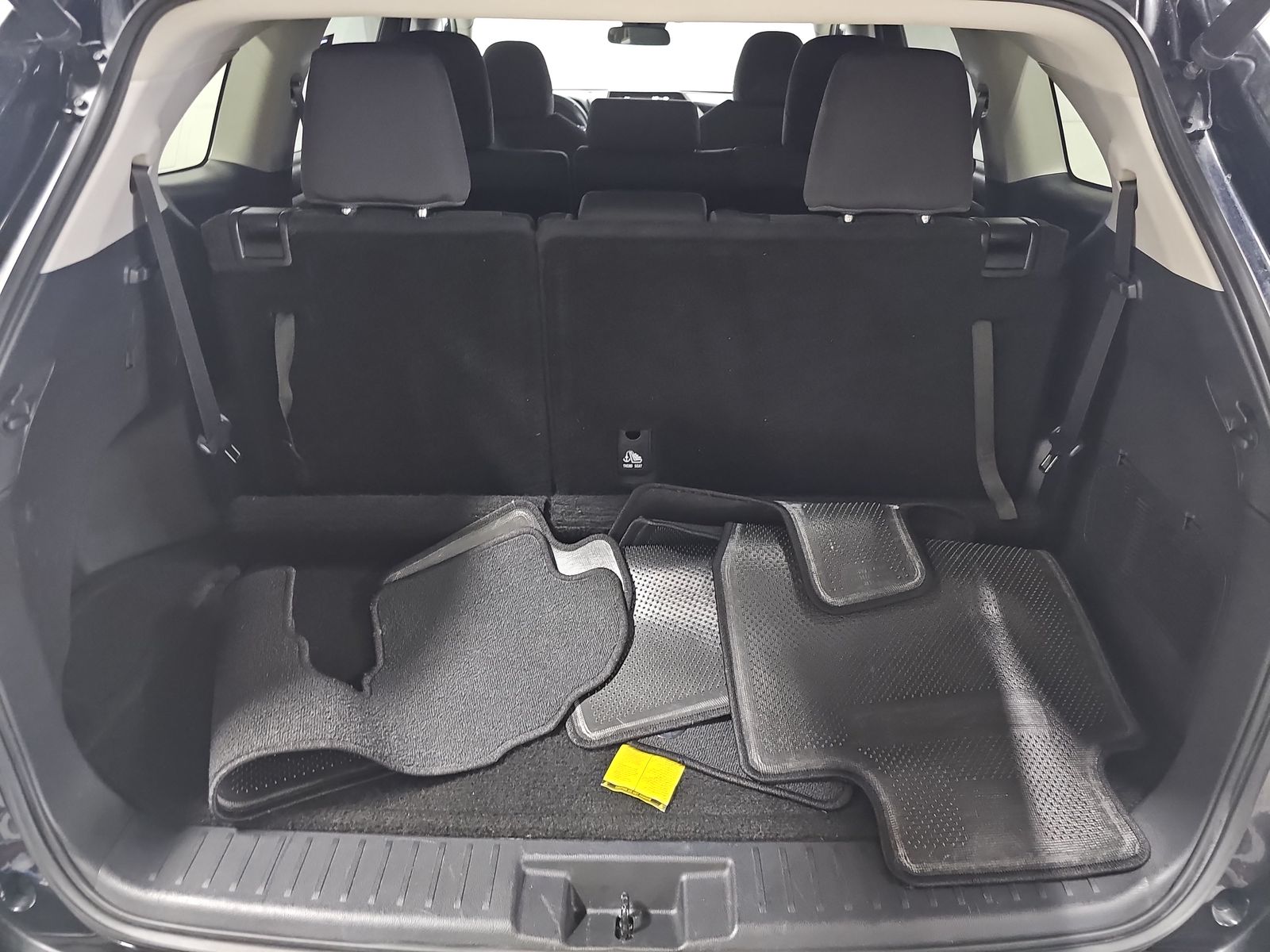 2021 Toyota Highlander Hybrid LE FWD