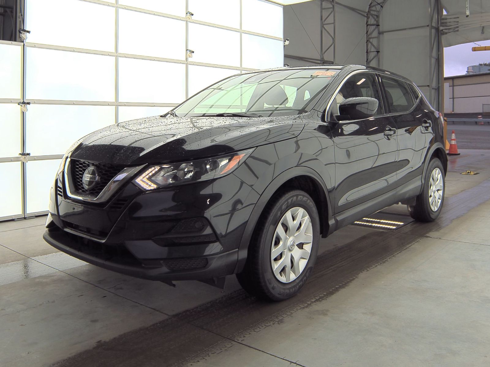 2020 Nissan Rogue Sport S FWD