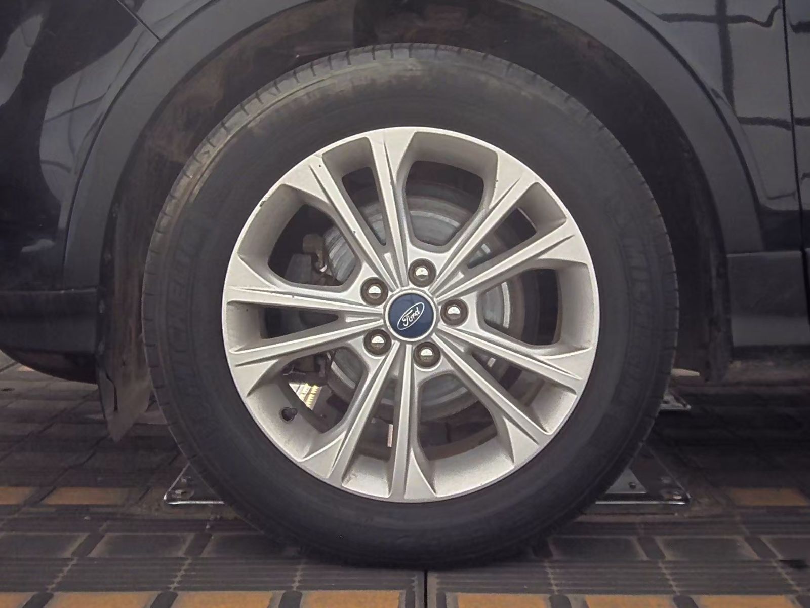 2017 Ford Escape SE FWD