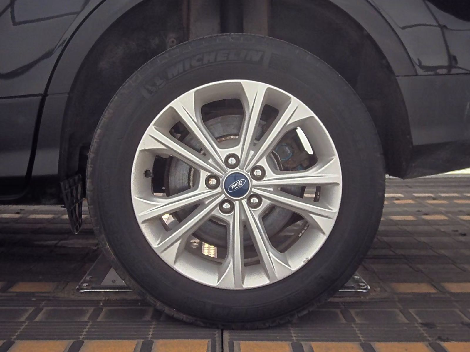 2017 Ford Escape SE FWD