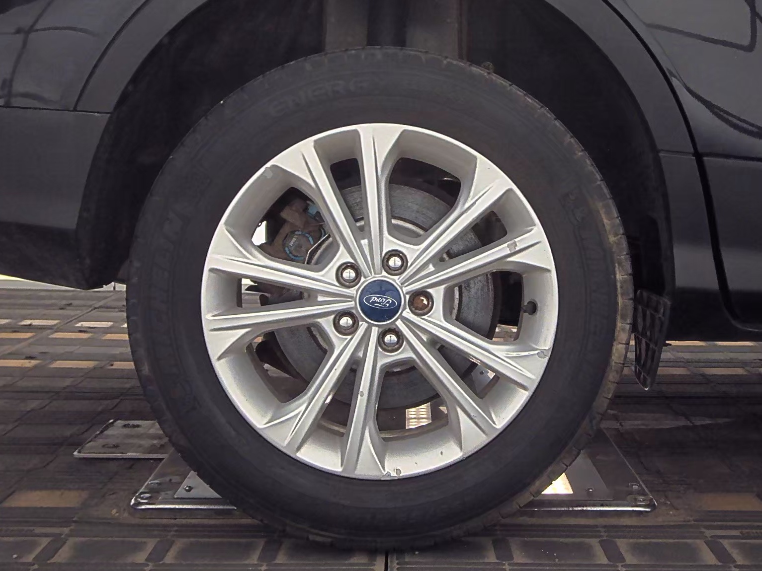 2017 Ford Escape SE FWD