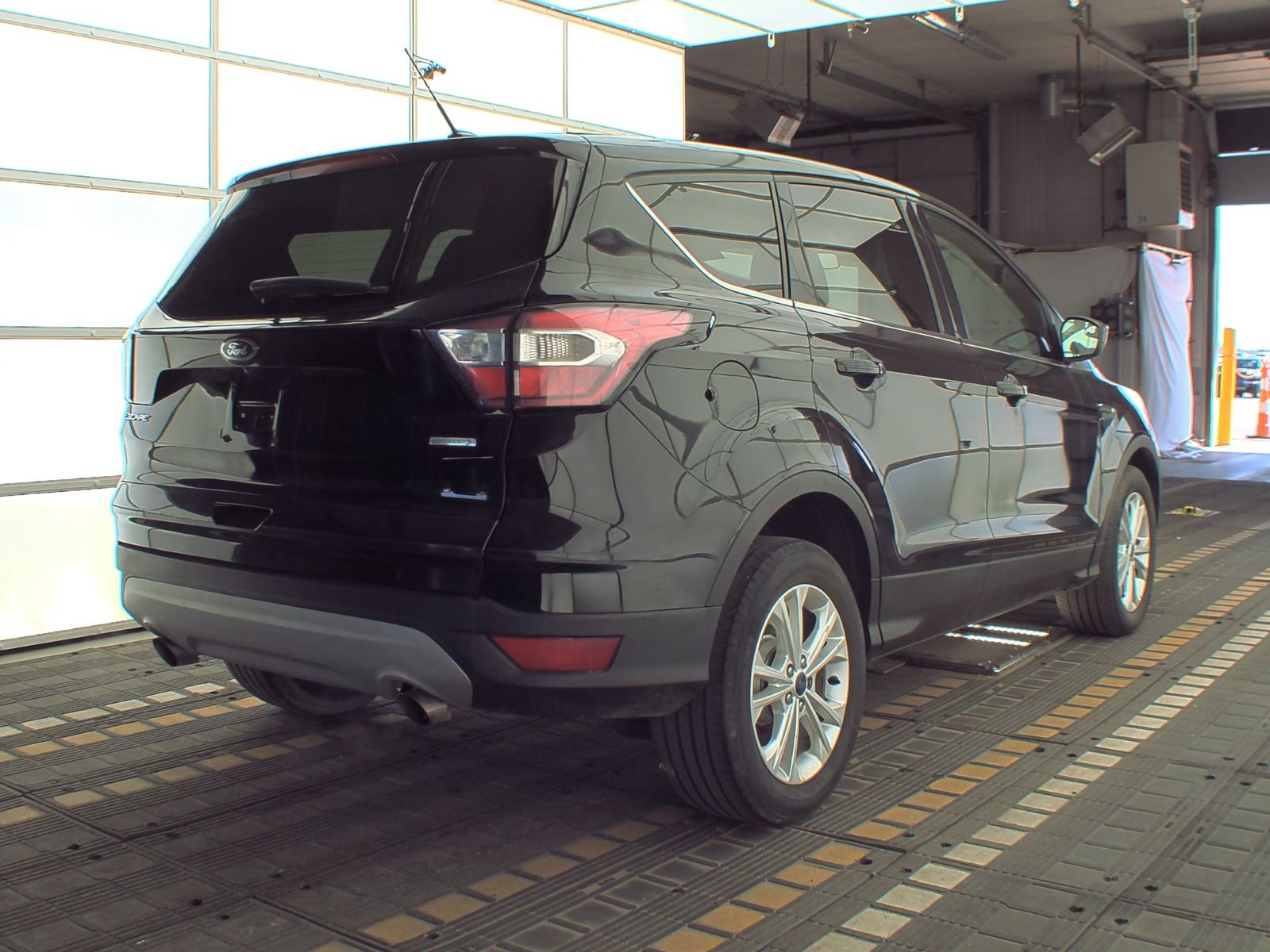 2017 Ford Escape SE FWD