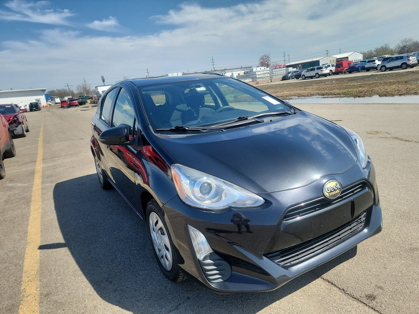 2016 Toyota Prius c Two FWD
