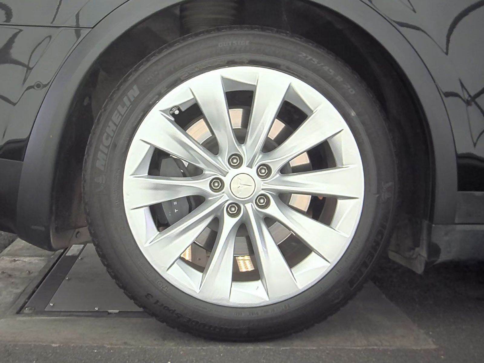 2018 Tesla Model X 75D AWD