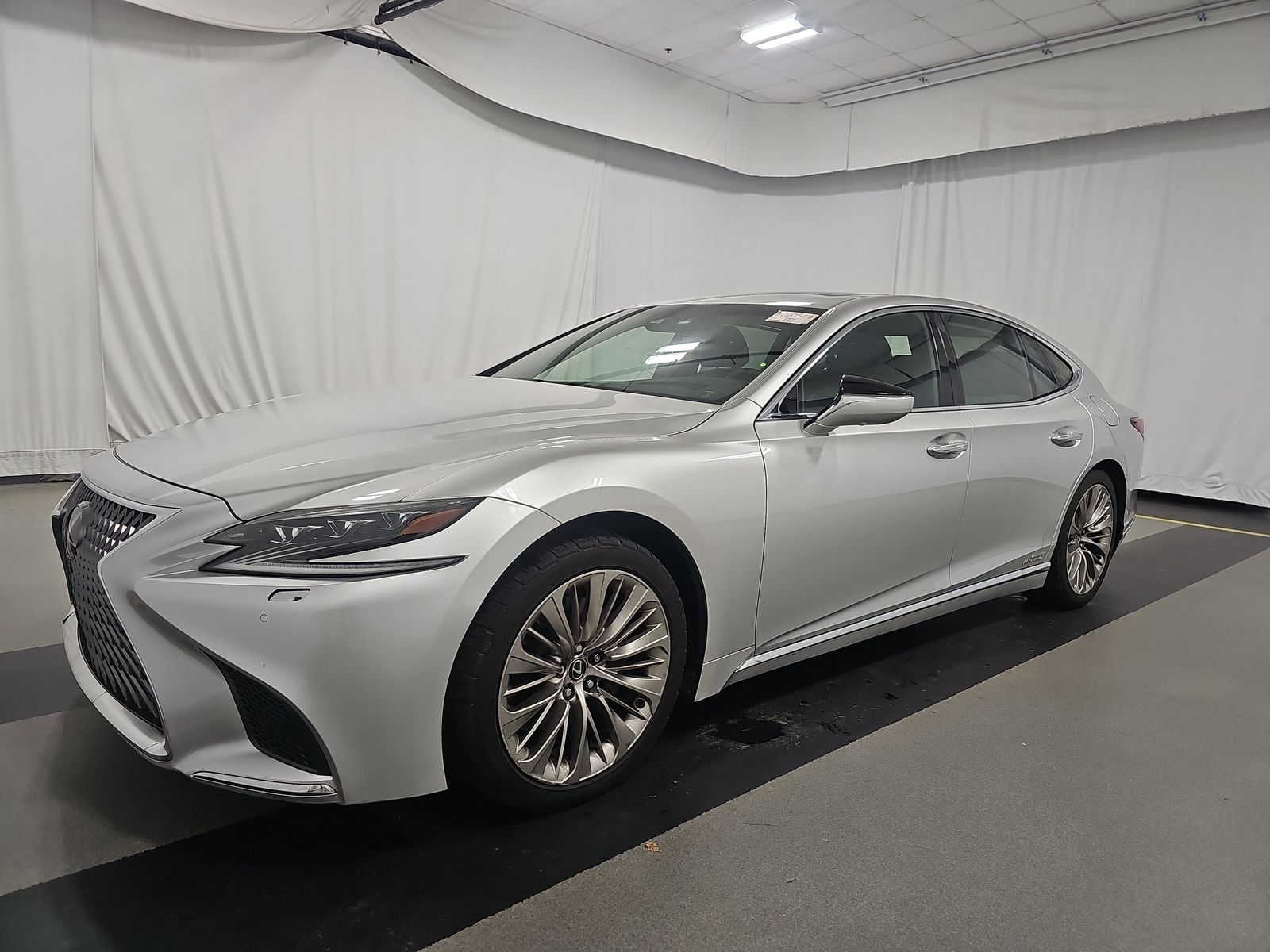 2018 Lexus LS LS 500h RWD