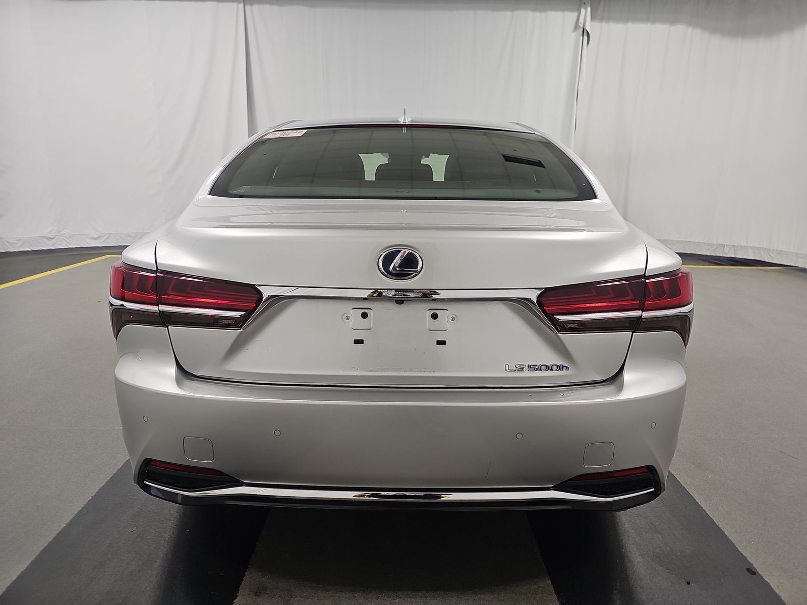 2018 Lexus LS LS 500h RWD