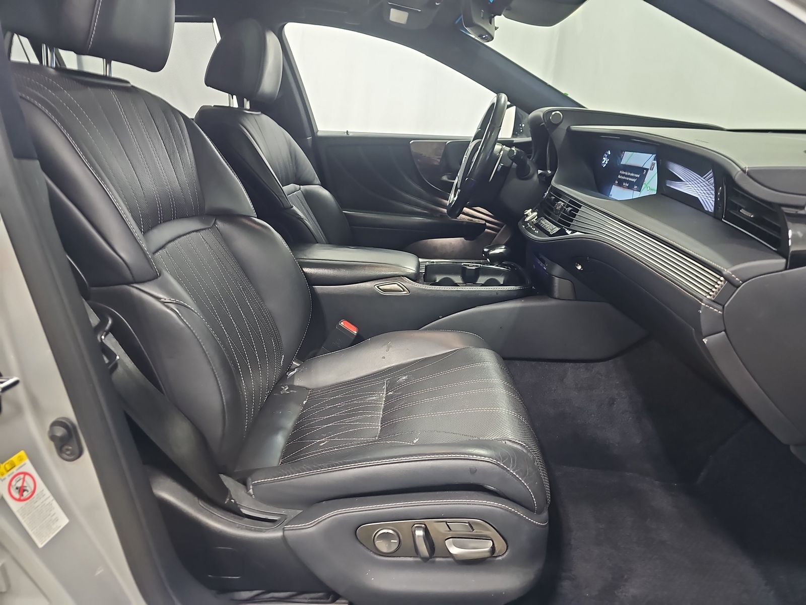 2018 Lexus LS LS 500h RWD