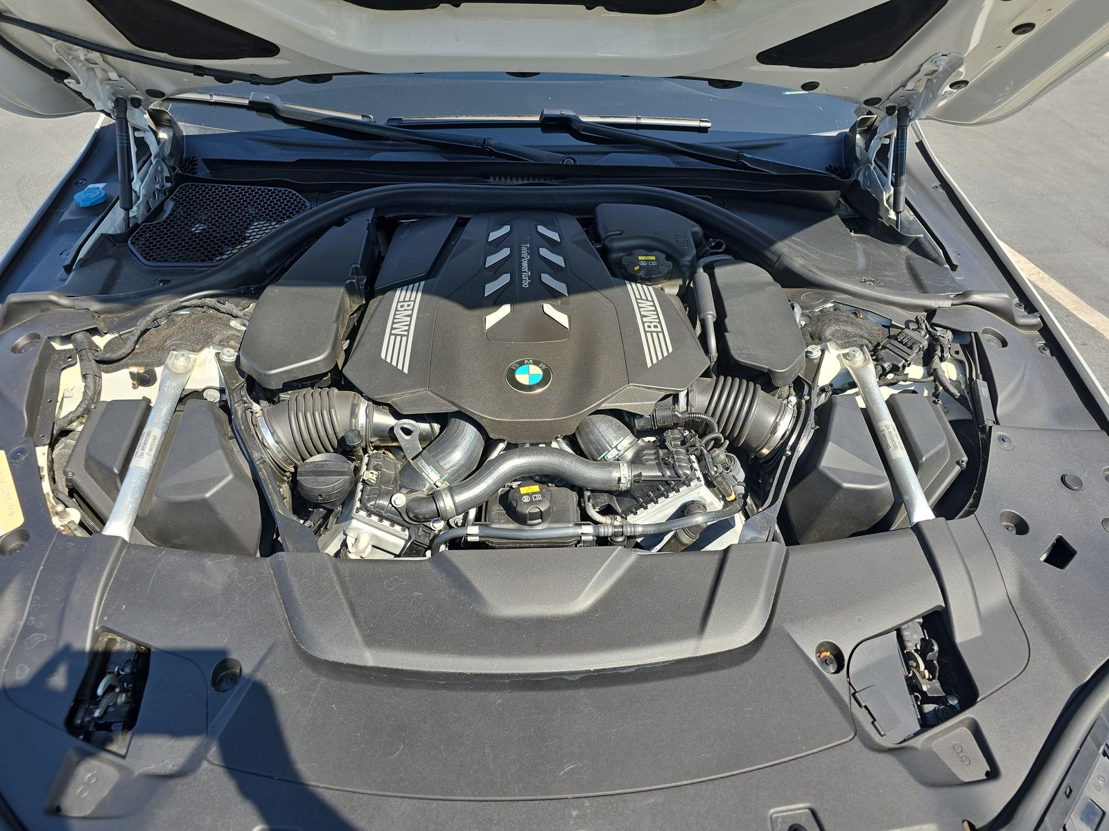 2020 BMW 7 Series 750i xDrive AWD