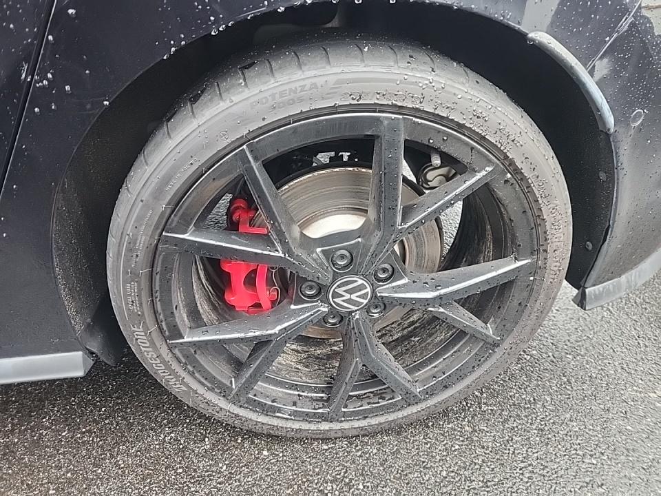 2024 Volkswagen Golf GTI 380 Performance FWD