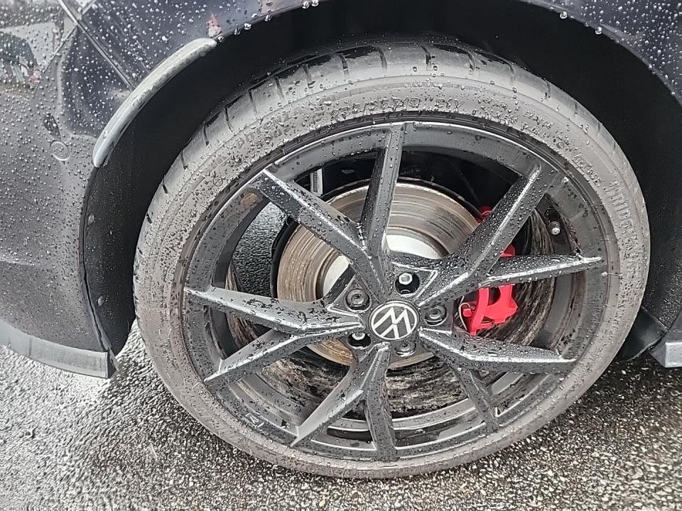 2024 Volkswagen Golf GTI 380 Performance FWD