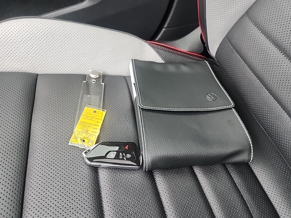 2024 Volkswagen Golf GTI 380 Performance FWD