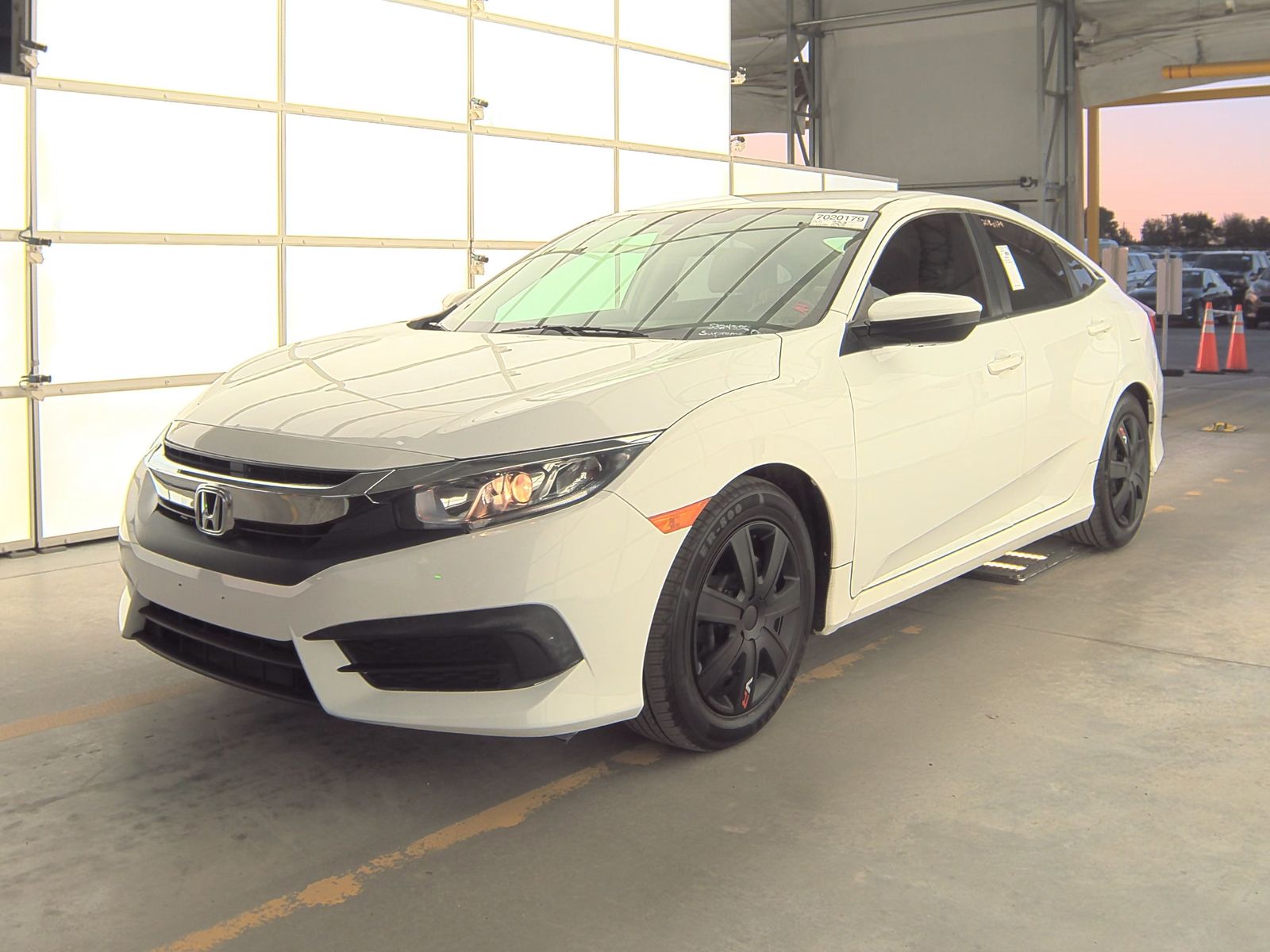 2018 Honda Civic Sedan LX FWD