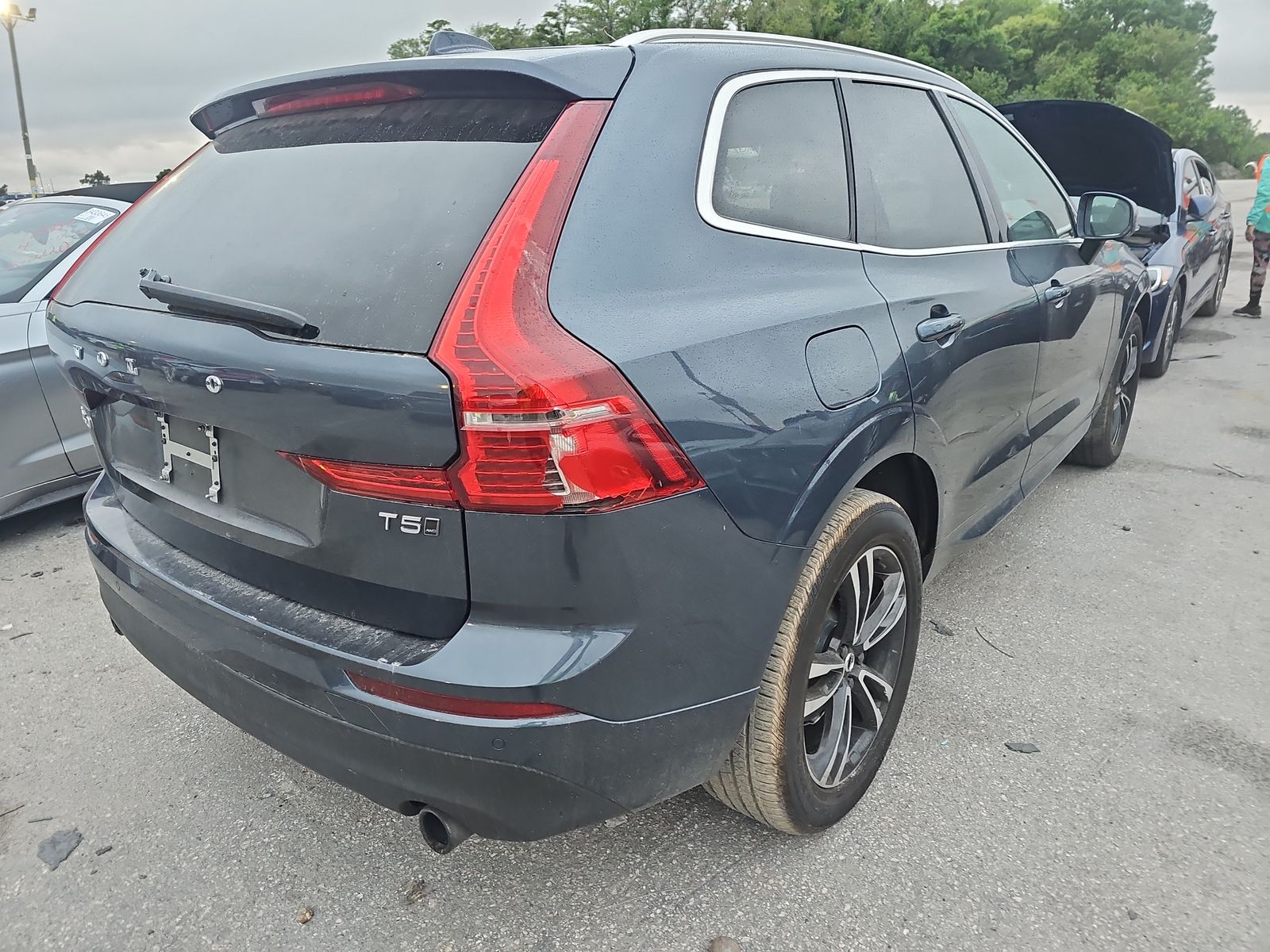 2020 Volvo XC60 T5 Momentum AWD