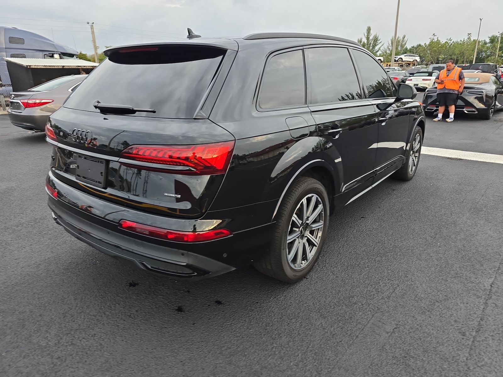 2023 Audi Q7 Premium Plus AWD