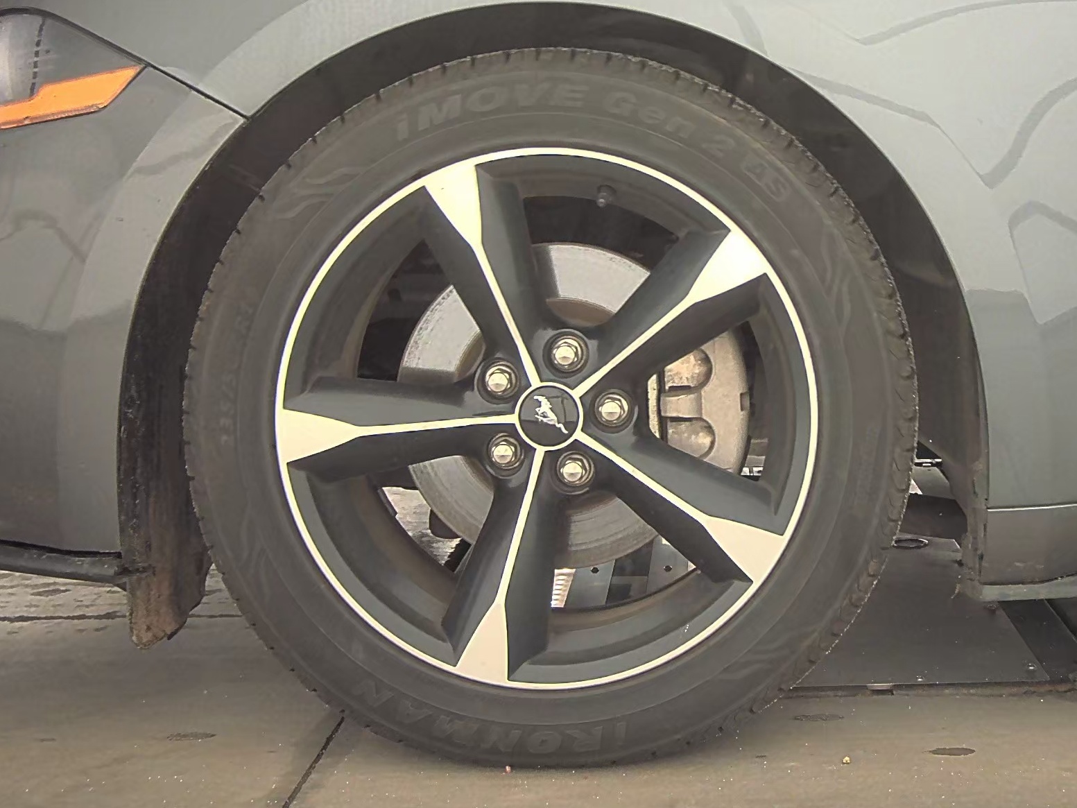 2022 Ford Mustang EcoBoost RWD