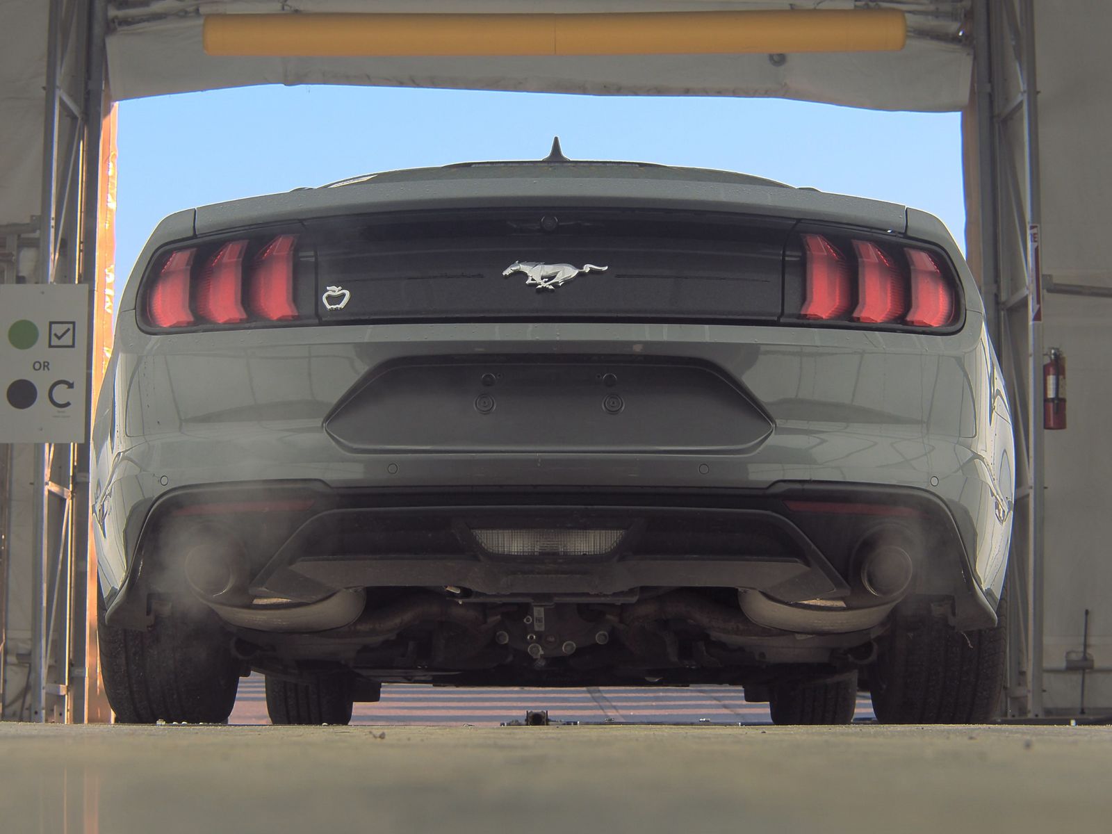 2022 Ford Mustang EcoBoost RWD