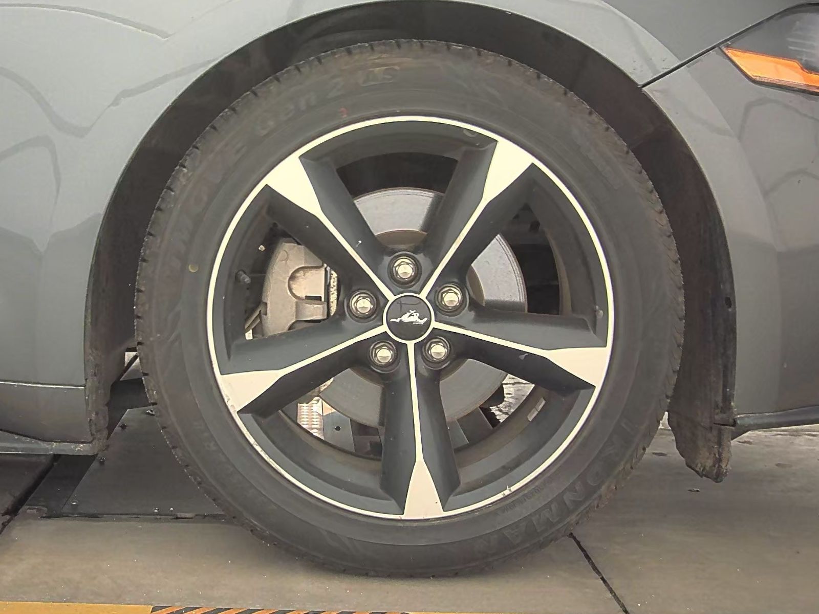 2022 Ford Mustang EcoBoost RWD