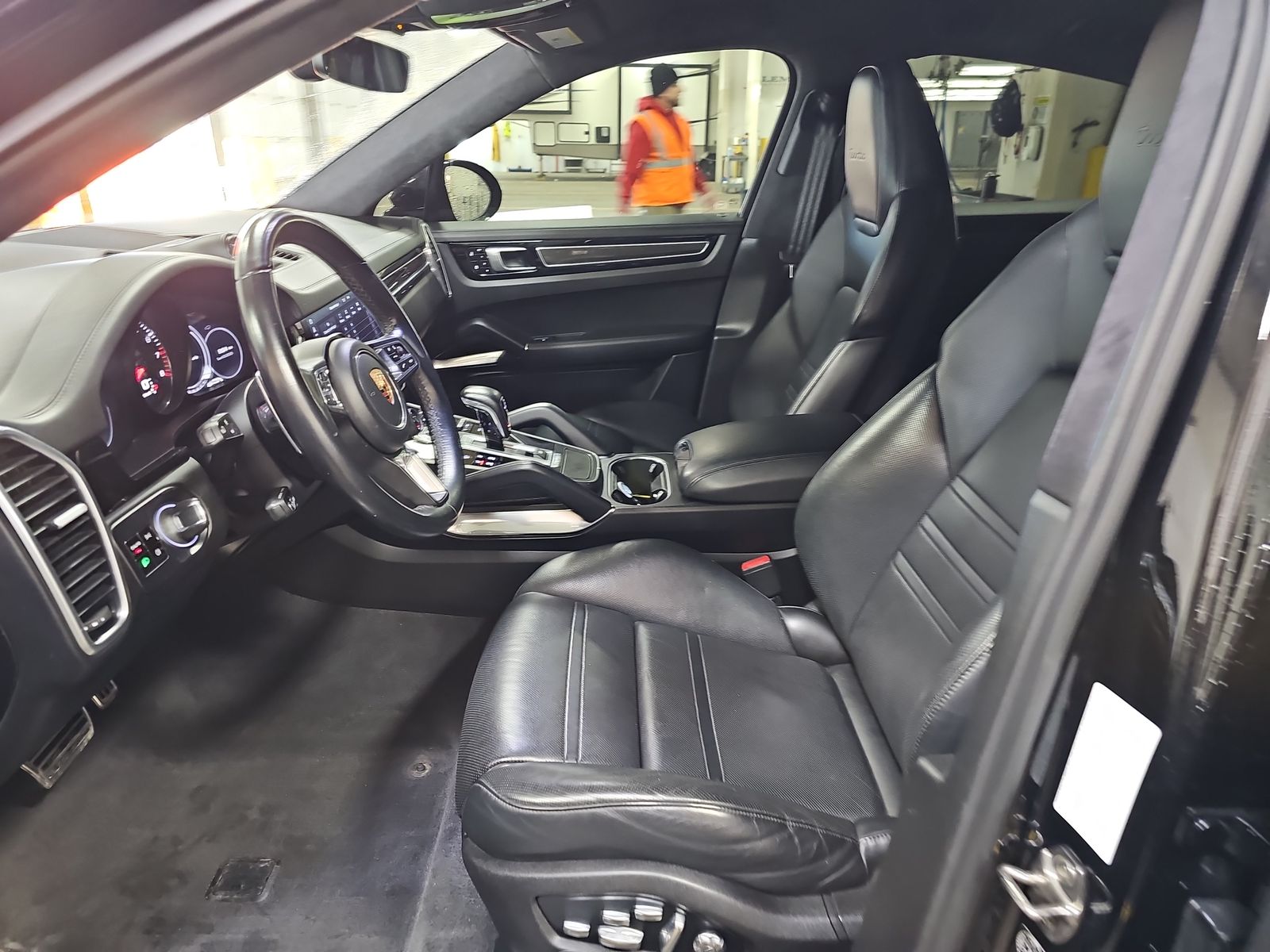 2020 Porsche Cayenne Turbo AWD