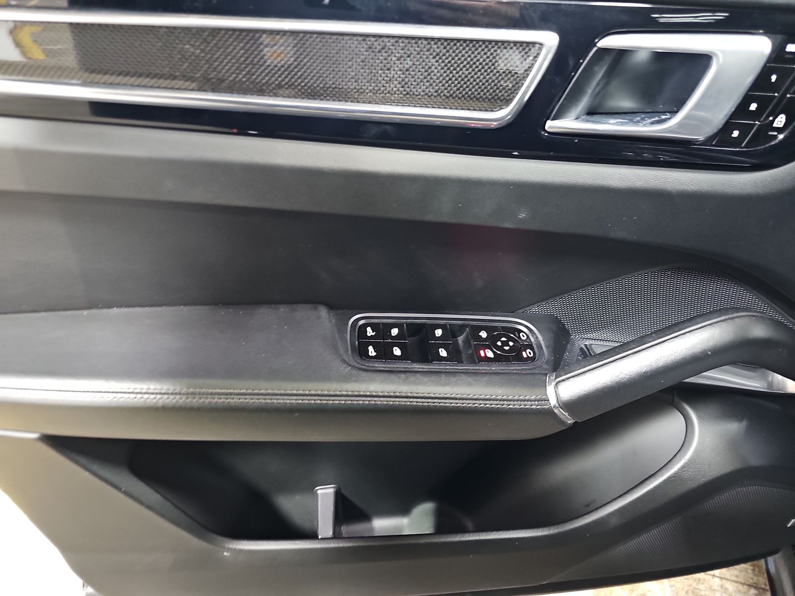 2020 Porsche Cayenne Turbo AWD