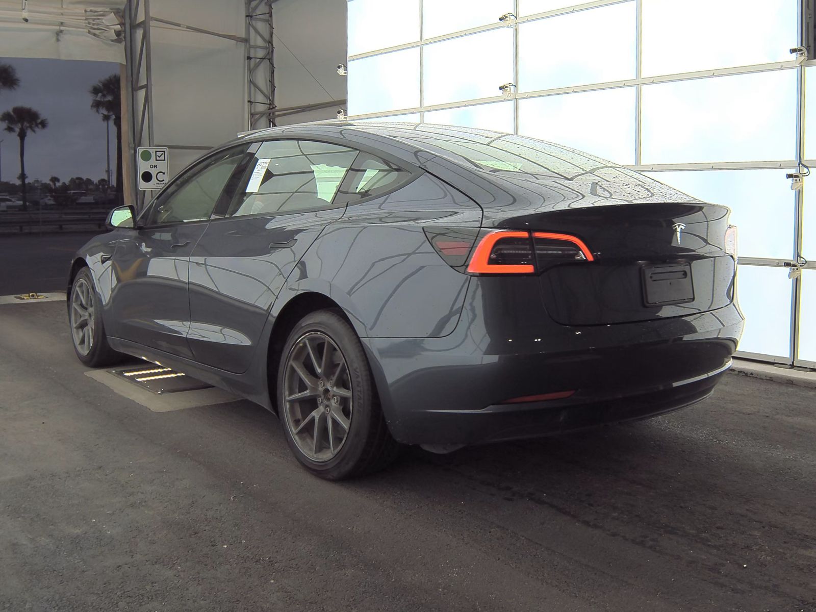 2023 Tesla Model 3 Standard Range RWD