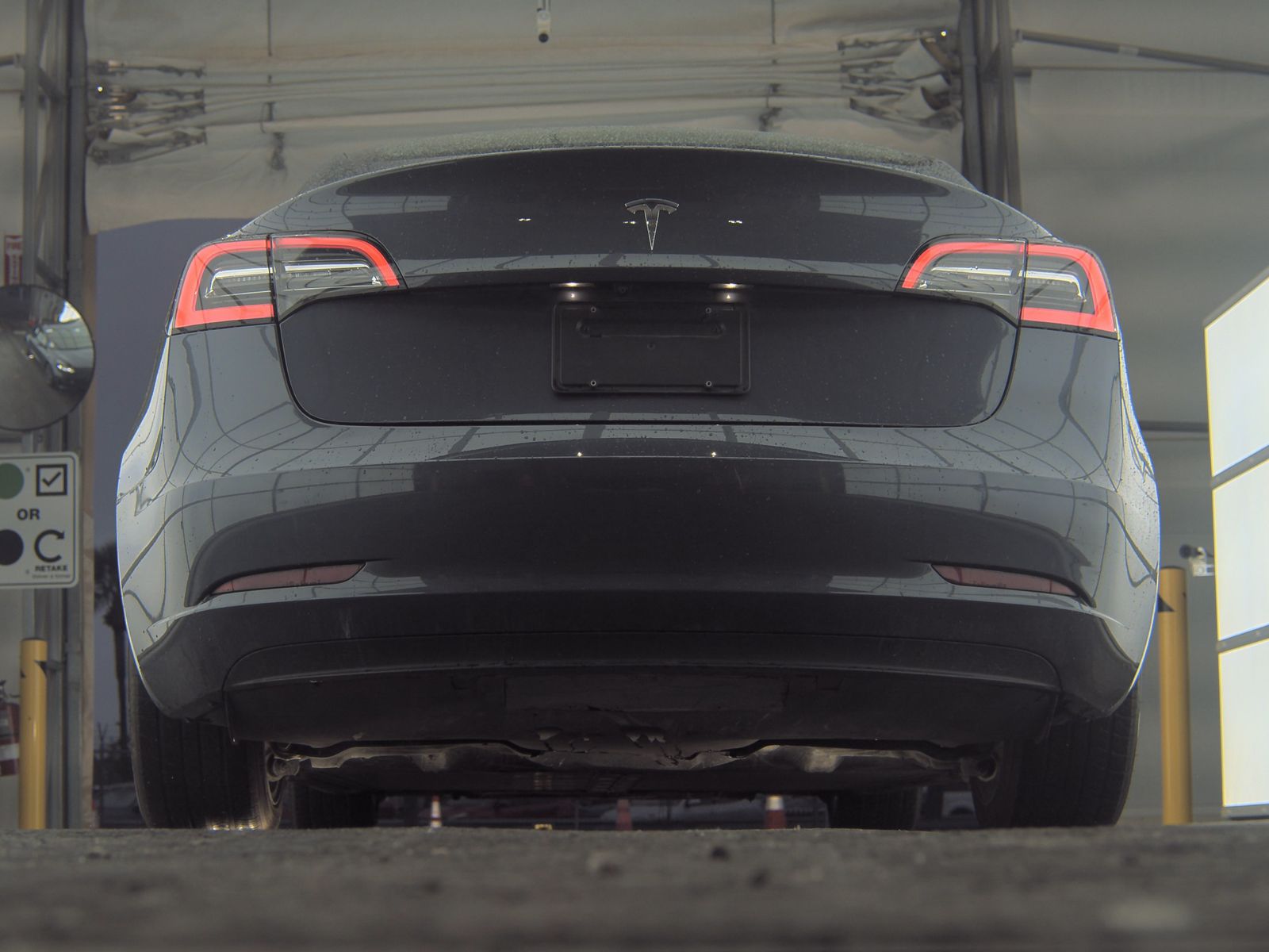 2023 Tesla Model 3 Standard Range RWD