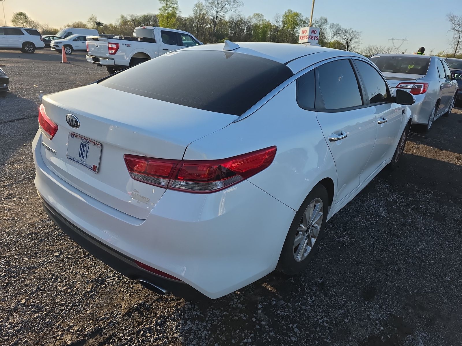 2018 Kia Optima LX FWD
