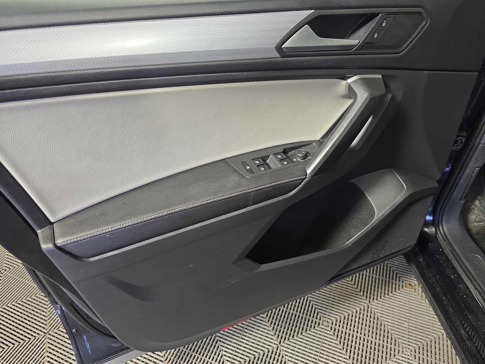 2023 Volkswagen Tiguan 2.0T S FWD