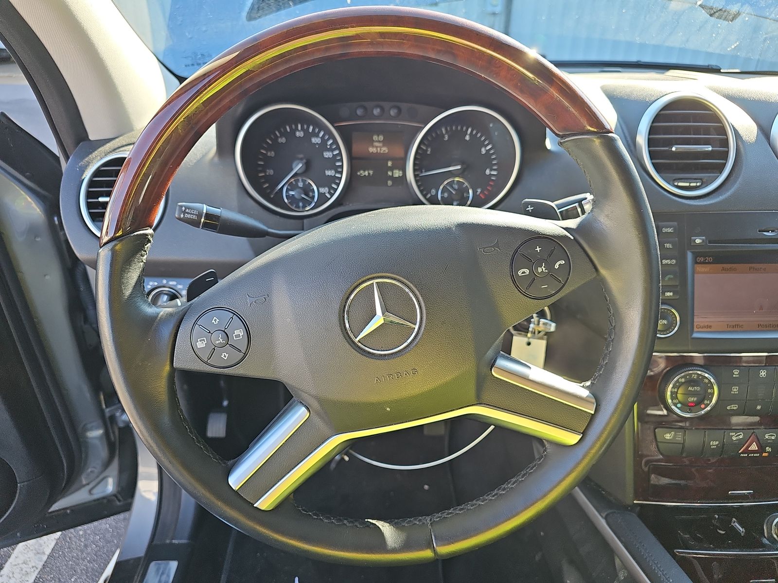 2010 Mercedes-Benz M-Class ML 350 AWD