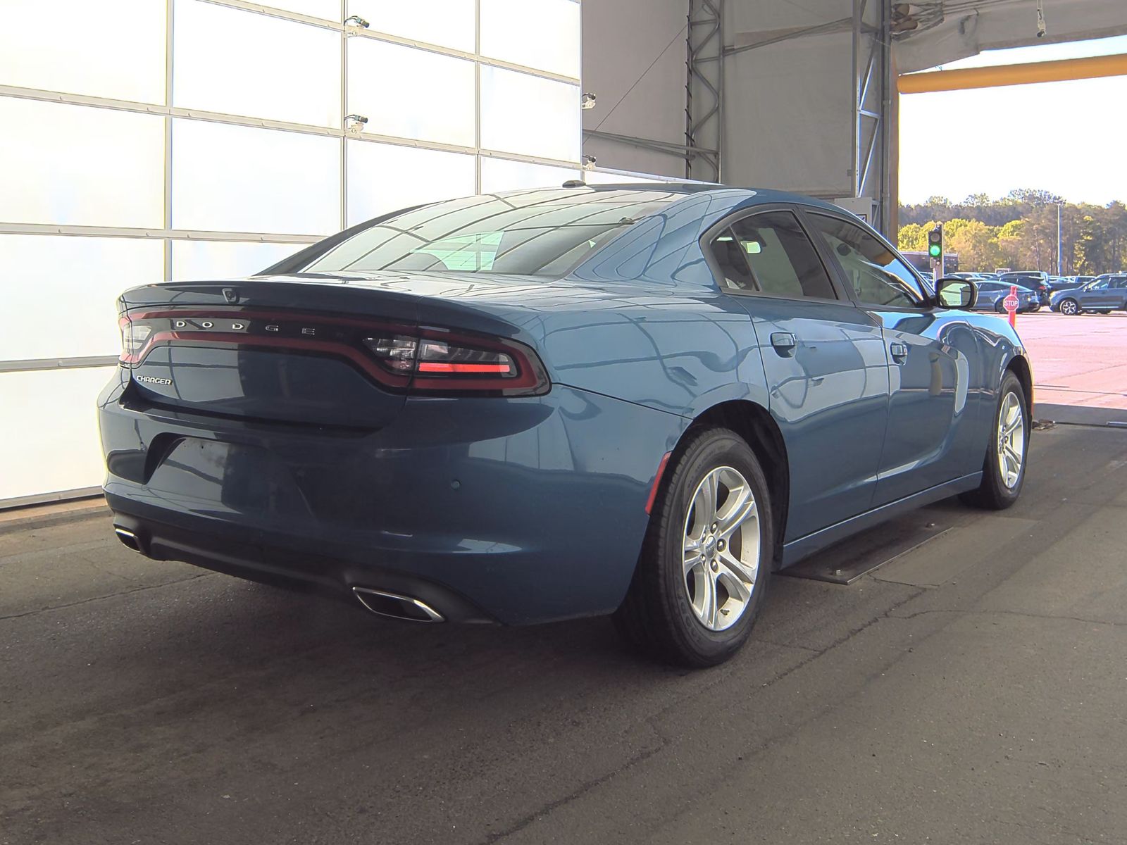 2022 Dodge Charger SXT RWD