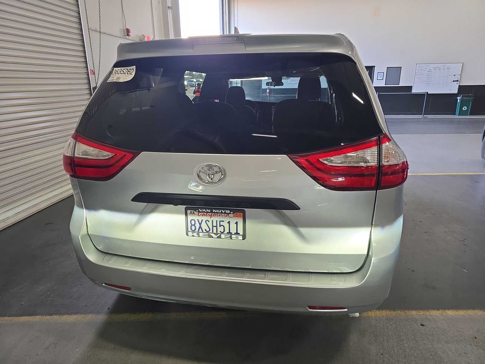 2019 Toyota Sienna L FWD