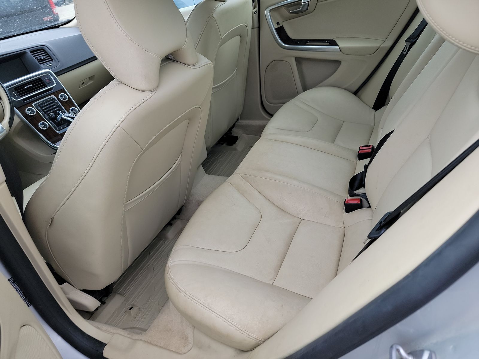 2015 Volvo S60 T5 Platinum FWD