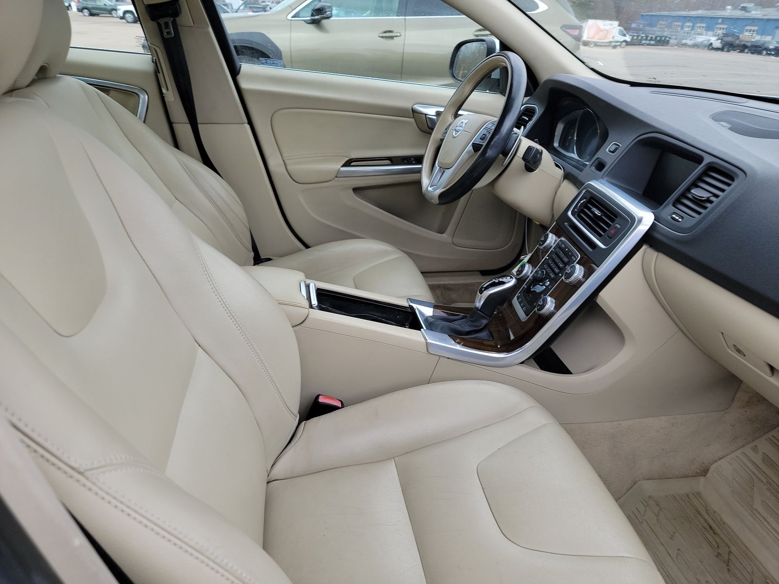 2015 Volvo S60 T5 Platinum FWD