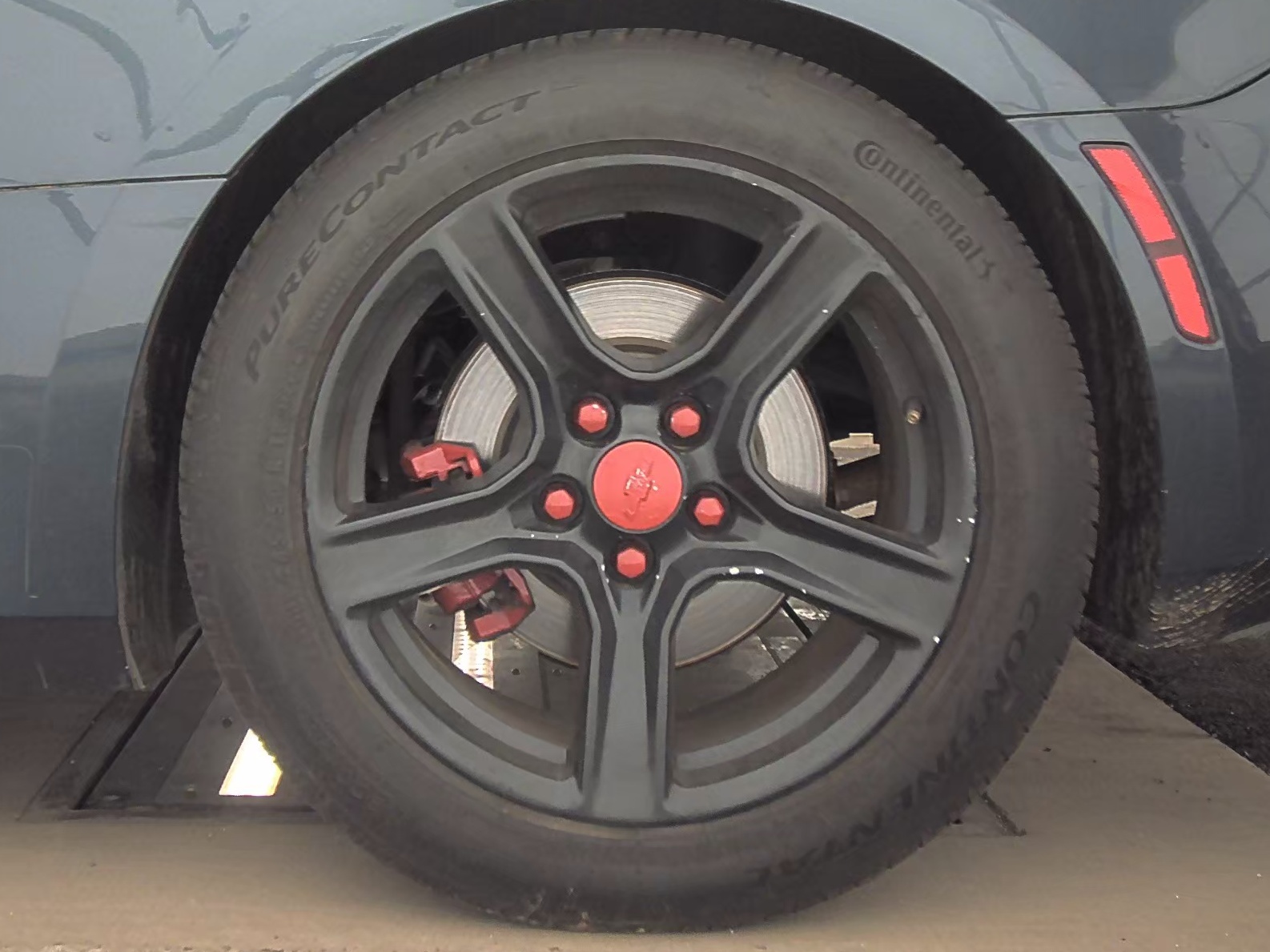 2019 Chevrolet Camaro 1LT RWD
