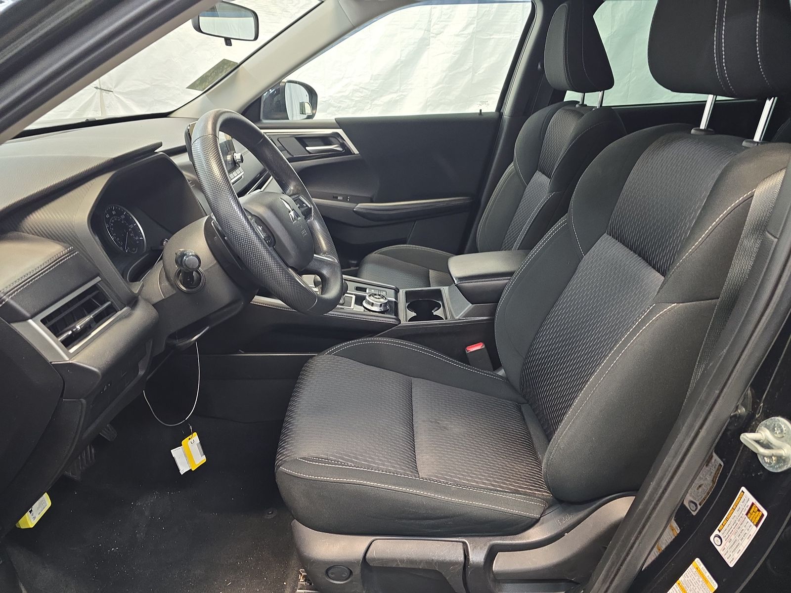 2022 Mitsubishi Outlander ES AWD