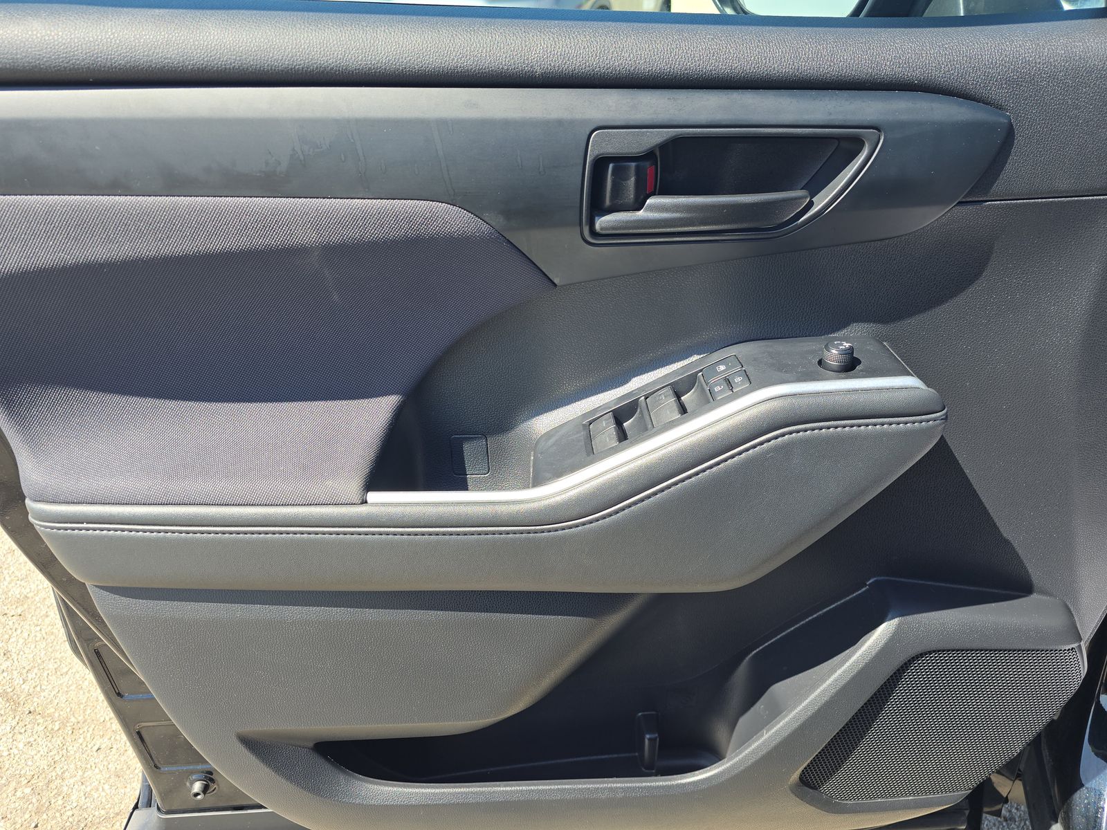 2021 Toyota Highlander LE AWD