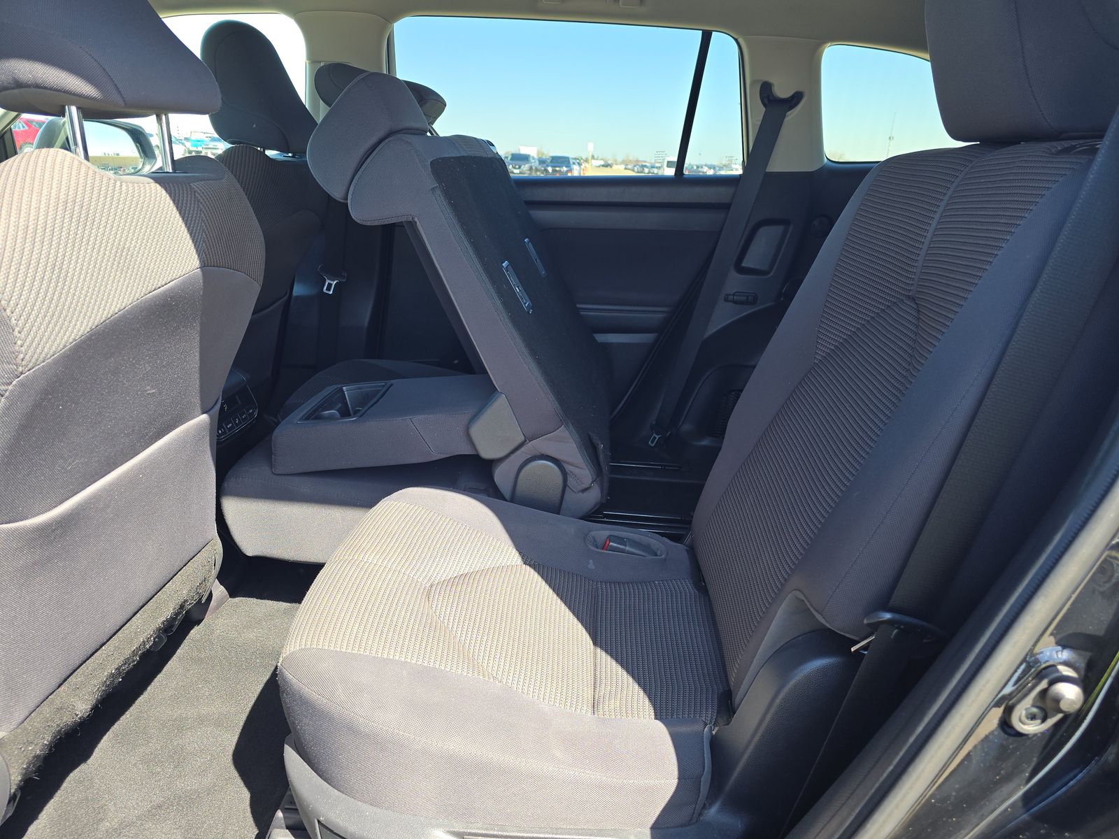 2021 Toyota Highlander LE AWD