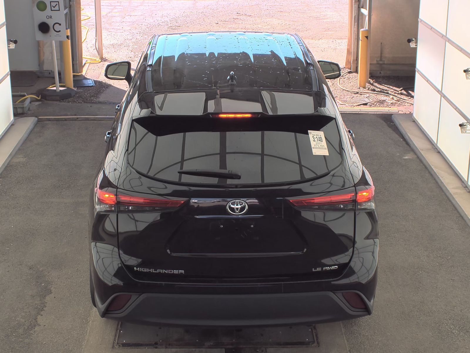 2021 Toyota Highlander LE AWD