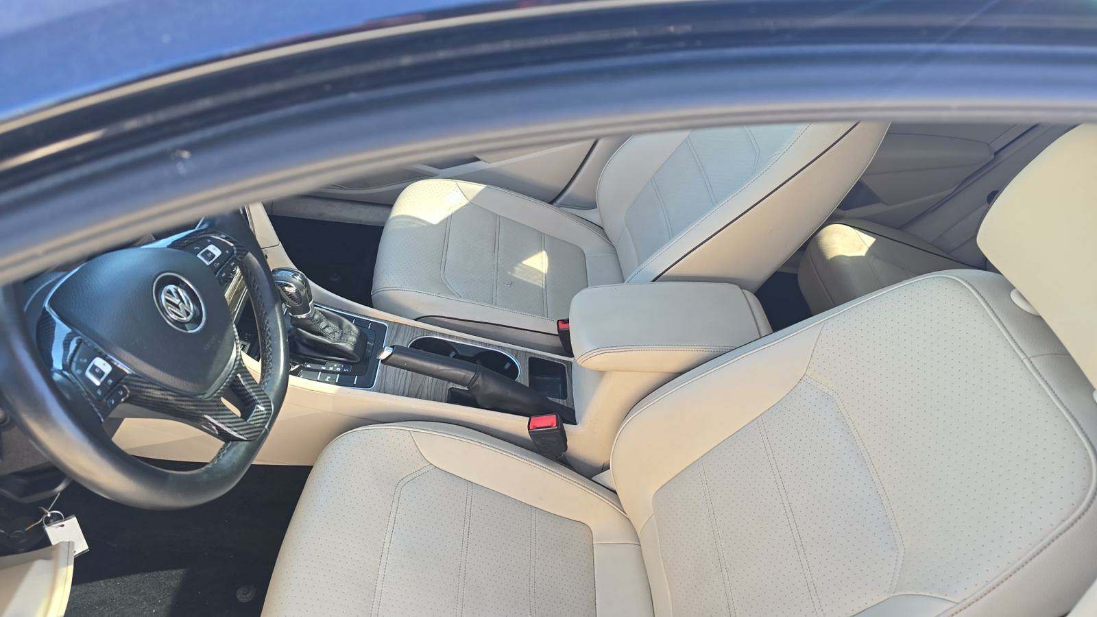 2017 Volkswagen Passat 1.8T SE FWD