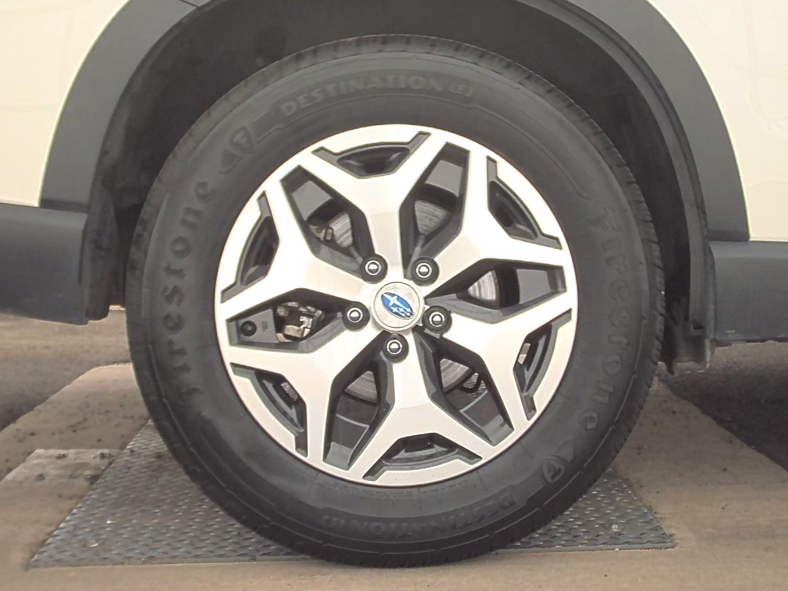 2023 Subaru Forester Premium AWD